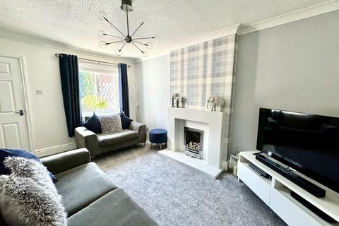 2 bedroom semi-detached house for sale, Marsland Court, Cleckheaton, BD19