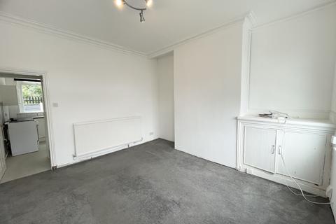 2 bedroom end of terrace house to rent, Thomson Street, Edgeley, Stockport, SK3