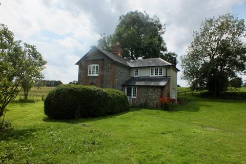 3 bedroom detached house to rent, Chadacre, Bury St Edmunds IP29