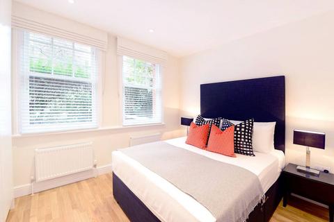 2 bedroom flat to rent, Hamlet Gardens, Ravenscourt Park, London, W6