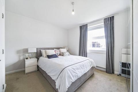 Flat 7, 1 Semley Road, London, SW16 4PS