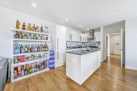 Flat 7, 1 Semley Road, London, SW16 4PS