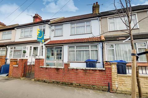 114 Harcourt Road, Thornton Heath, CR7 6BW