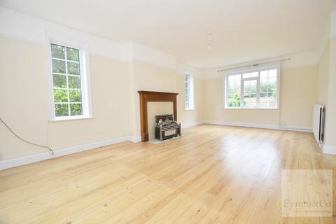 4 bedroom detached house to rent, Taverham Road, Norwich NR8