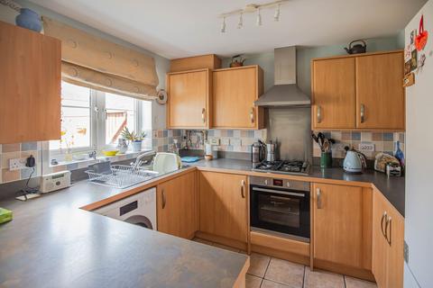 15 Loiret Crescent, Malmesbury, SN16 9GW