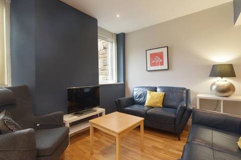 Flat 3, 17 Caledonian Road, Edinburgh, EH11 2DA