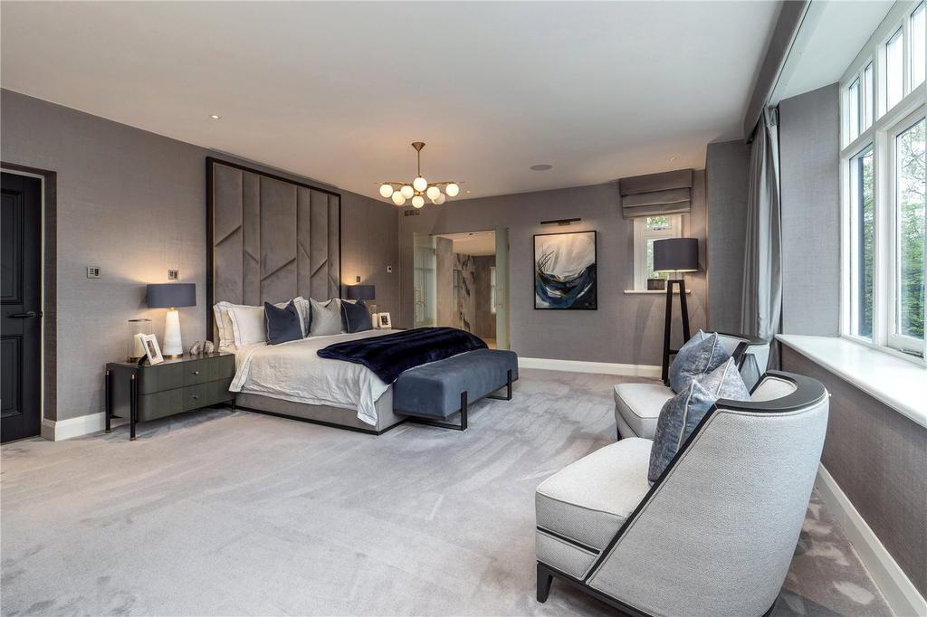 Main Bedroom
