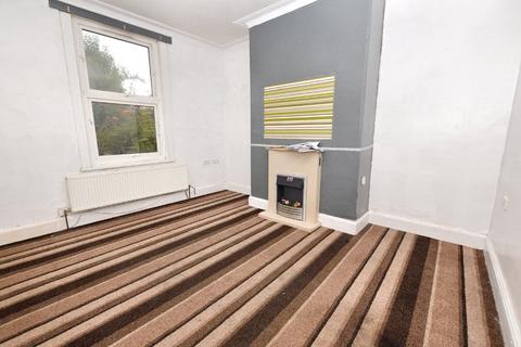 2 bedroom terraced house for sale, High Street, South Elmsall, Pontefract, West Yorkshire