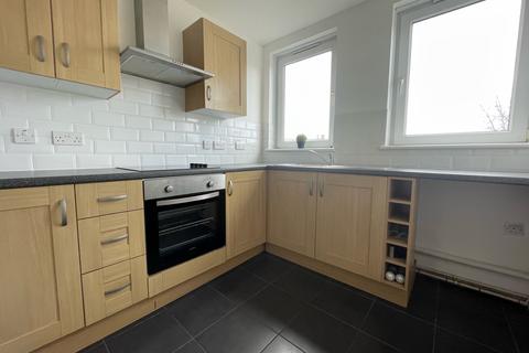 1 bedroom flat for sale, High Street, St. Neots