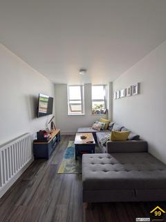2 bedroom flat for sale, Verve Apartments, Romford, London, RM1