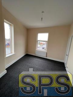 2 bedroom end of terrace house to rent, Northwood Park Road, Stoke-on-Trent ST1