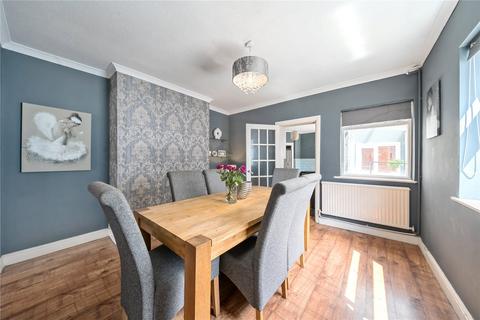 3 bedroom semi-detached house for sale, Lower Weybourne Lane, Badshot Lea, Farnham, Surrey, GU9
