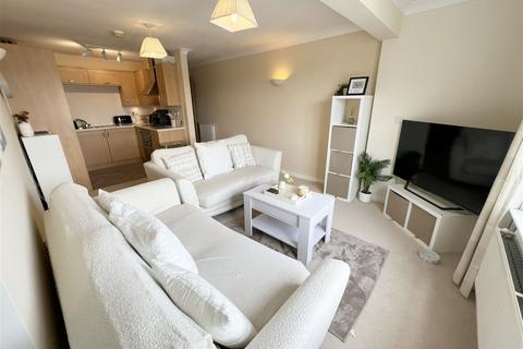 2 bedroom apartment for sale, Westley Heights, Warwick Road, Solihull