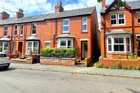 2 bedroom end of terrace house for sale, Gatacre Road, Oswestry, Shropshire, SY11