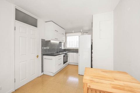 3 bedroom house to rent, Moreton Street, Lillington Garden, SW1V