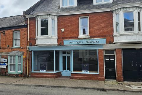 Shop to rent, East Street, South Molton