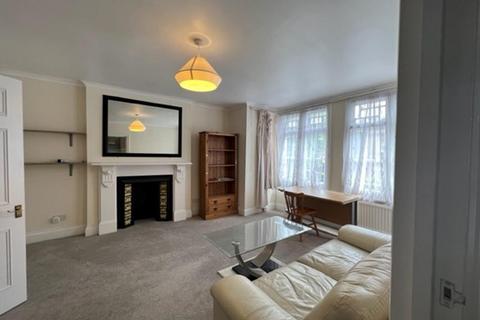 2 bedroom apartment to rent, Holmdene Avenue, Herne Hill, London, SE24