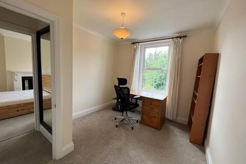 2 bedroom apartment to rent, Holmdene Avenue, Herne Hill, London, SE24