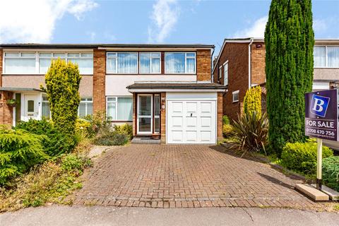 3 bedroom semi-detached house for sale, Berkeley Drive, Hornchurch, RM11