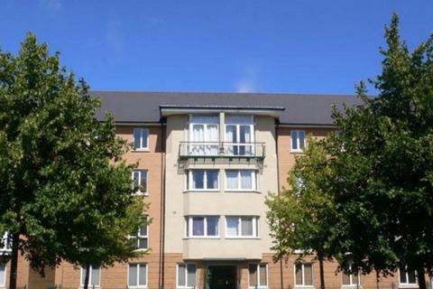 2 bedroom flat for sale, Vellacott Close, Cardiff CF10