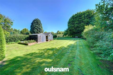 3 bedroom bungalow for sale, Linehouse Lane, Lickey End, Bromsgrove, Worcestershire, B60