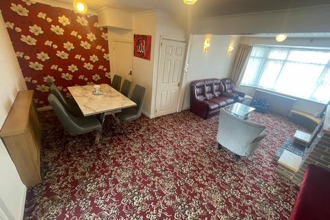 7 Warren Close, London, N9 8QE