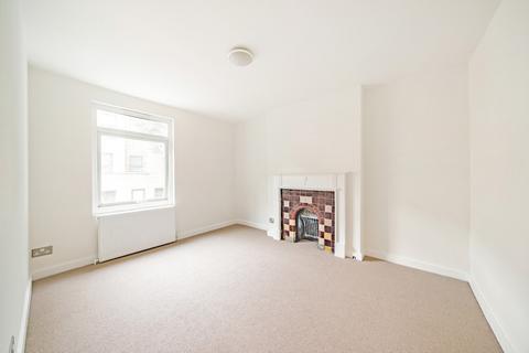 3 bedroom terraced house for sale, Brookhill Road, London