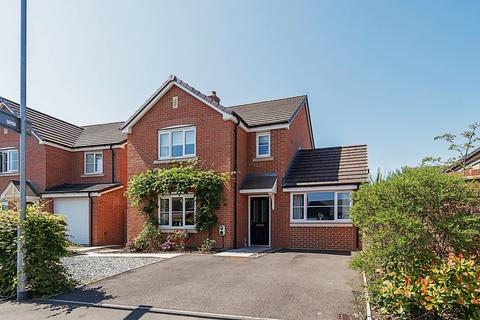 3 bedroom detached house for sale, Westcott Way, Pershore, Worcestershire