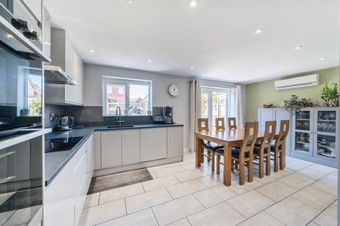 3 bedroom detached house for sale, Westcott Way, Pershore, Worcestershire