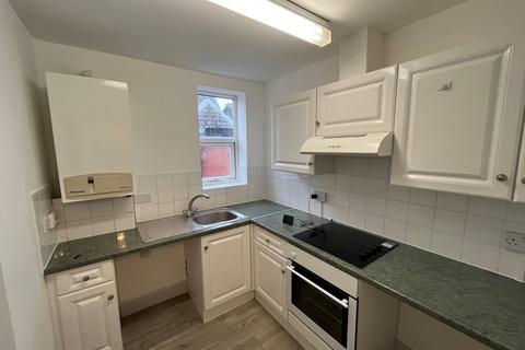 Studio to rent, Poole Road, Bournemouth, BH4