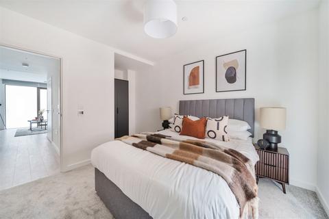 3 bedroom apartment to rent, Beckton E16