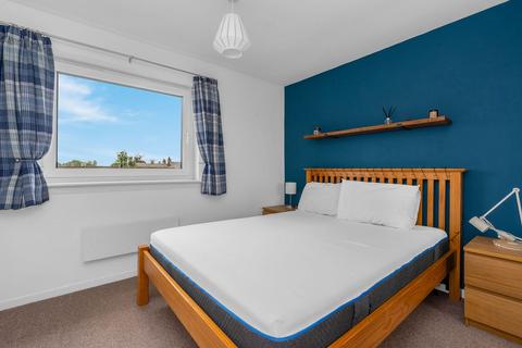 2 bedroom flat to rent, Juniper Place, Juniper Green, Edinburgh, EH14