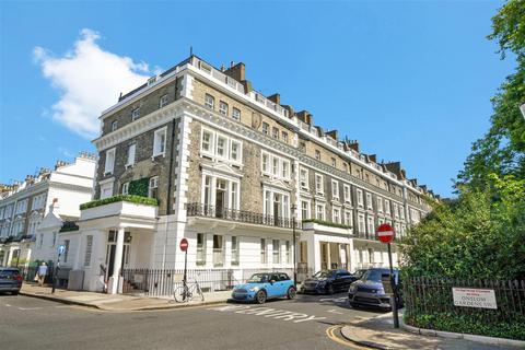 1 bedroom flat for sale, Onslow Square, SW7