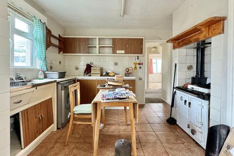 4 bedroom house for sale, Trelyn, Mawgan Porth, TR8