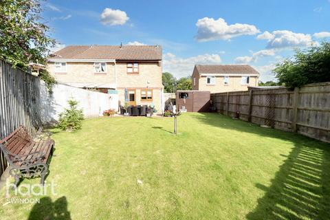 2 bedroom semi-detached house for sale, Kibblewhite Close, Swindon