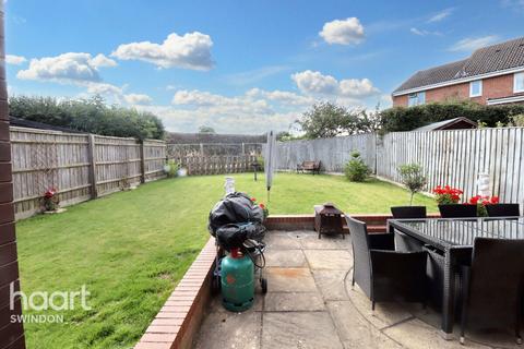 12 Kibblewhite Close, Purton, Swindon, SN5 4EQ