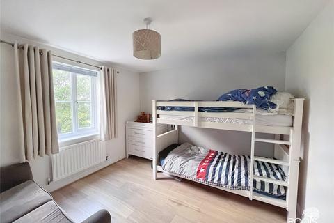 18 Coldstream Way, Thatcham, RG19 4PS
