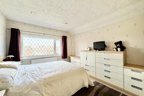 4 bedroom detached house for sale, Crimple Green, Garforth