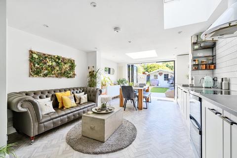 4 bedroom terraced house for sale, York Road, Teddington, TW11