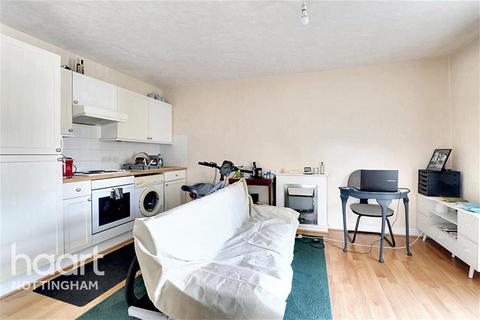 1 bedroom flat to rent, Tavistock Court, NG5