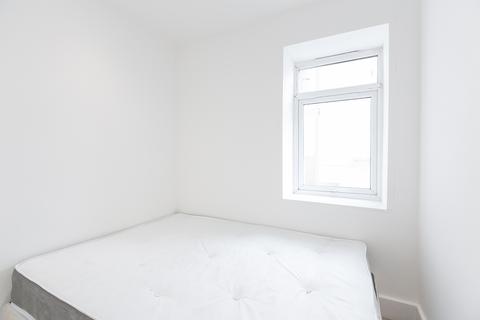 2 bedroom apartment to rent, Miflats, Bracknell, Berkshire