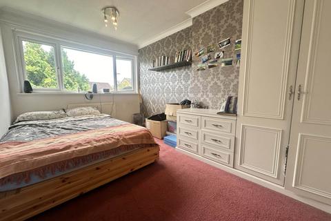 120 Butely Road, Luton, LU4 9EX