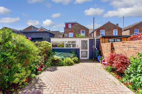 3 bedroom terraced house for sale, Epworth Road, Portsmouth, Hampshire