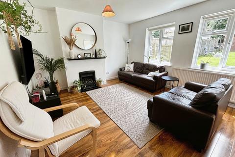 3 bedroom terraced house for sale, Lyndhurst Road, Tilehurst, Reading, RG30