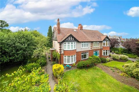 4 bedroom semi-detached house for sale, Woodlands Drive, Harrogate, North Yorkshire