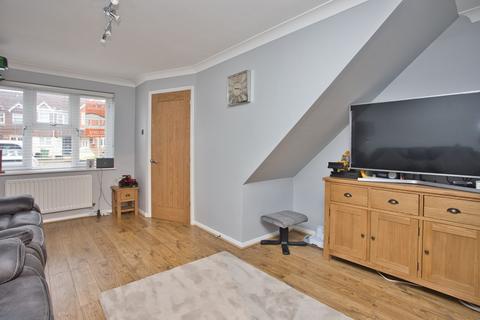 2 bedroom terraced house for sale, Vickers Close, Hawkinge, CT18
