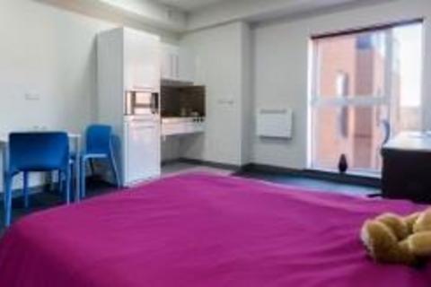 Studio to rent, Poulson House, Spark Street, Stoke-on-Trent, ST4 1NZ