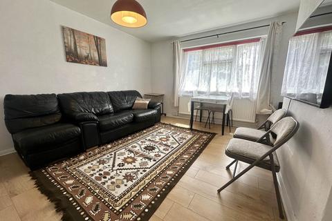 1 bedroom flat for sale, Acworth Crescent, Luton LU4