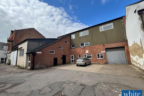 Industrial unit to rent, Unit F, 47 Broad Street, Banbury, OX16 5BT