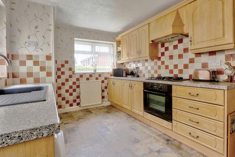 2 bedroom detached bungalow for sale, Wheatear Drive, Redcar, TS10